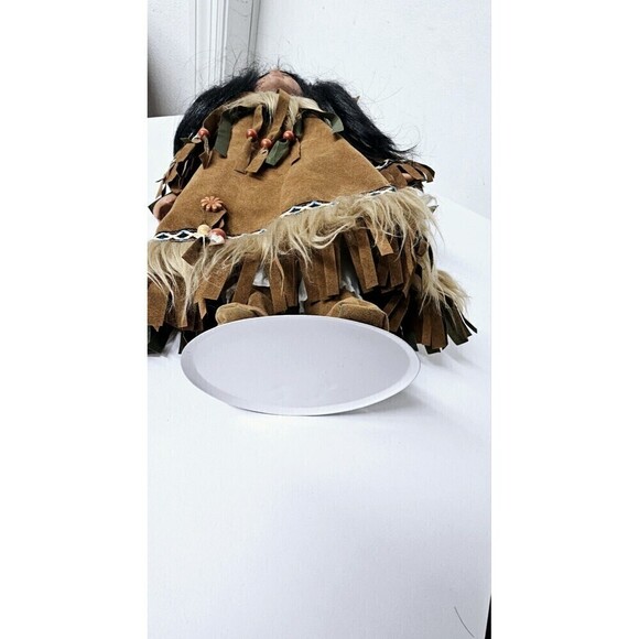 CATHAY COLLECTION Limited Item 752-5000 Native American Doll With Stand  16.5 In - Picture 10 of 10